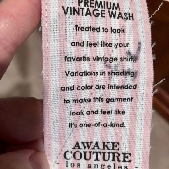 AWAKE COUTURE embroidered floral top size L - Picture 6 of 7